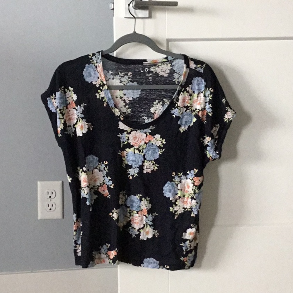 Ann Taylor Loft Linen flowered tee shirt